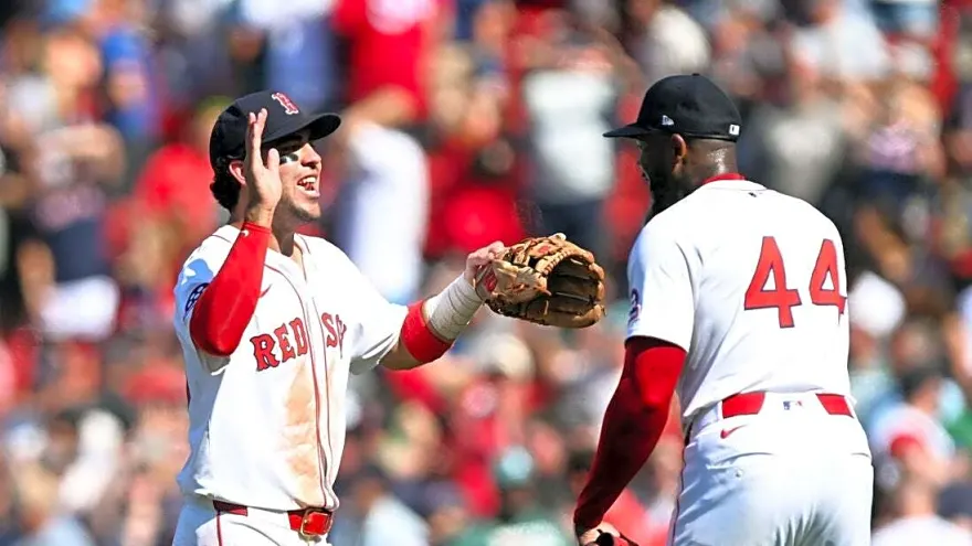 CBS Sports: New York Yankees surprisingly close in signing Boston Speedster in a mega deal..